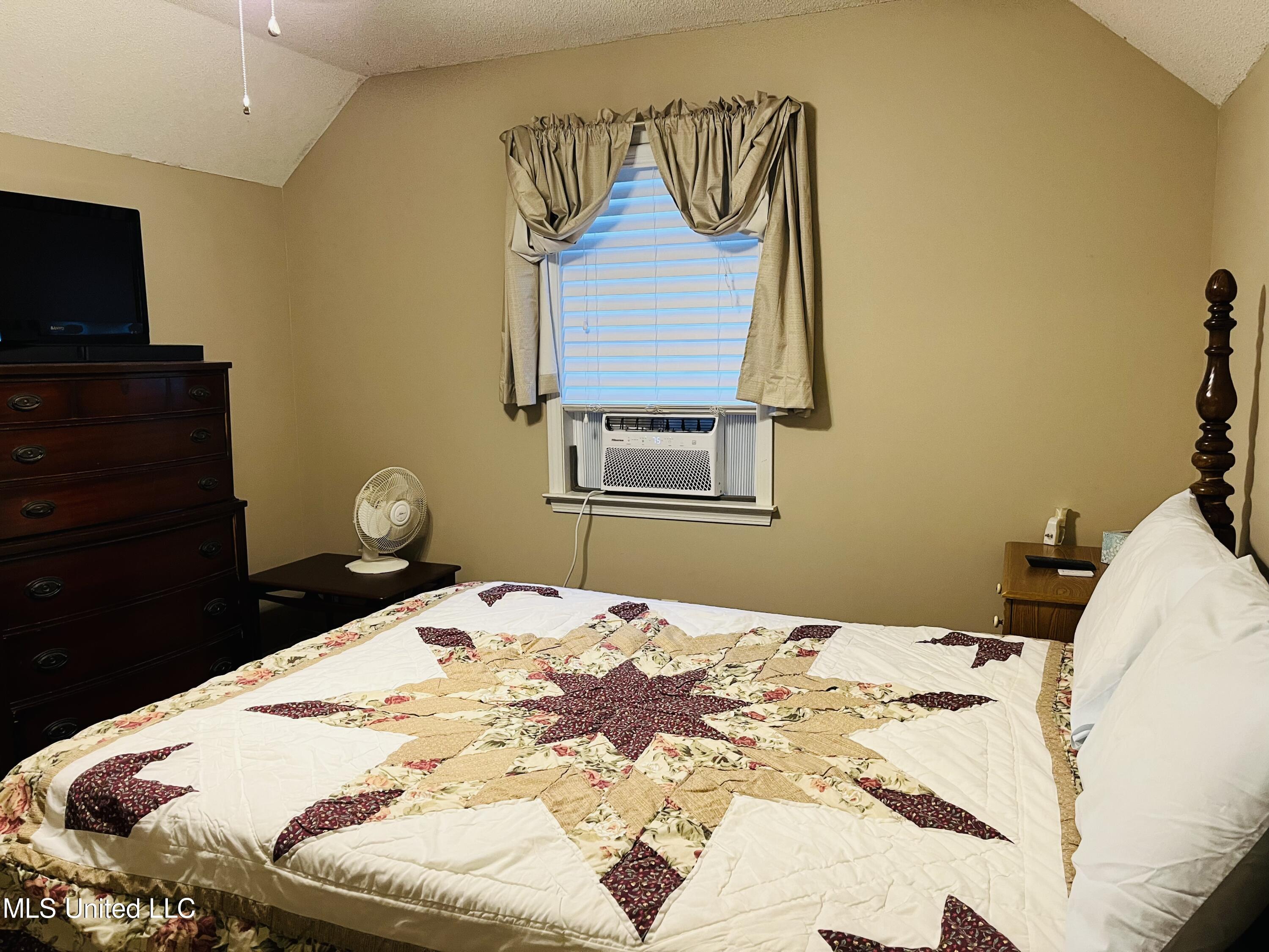 2192 Mt Pleasant Road Hernando, MS 38632 - Photo 28 of 34 B8733B39-E72A-4090-A90C-AC585B8F52AB