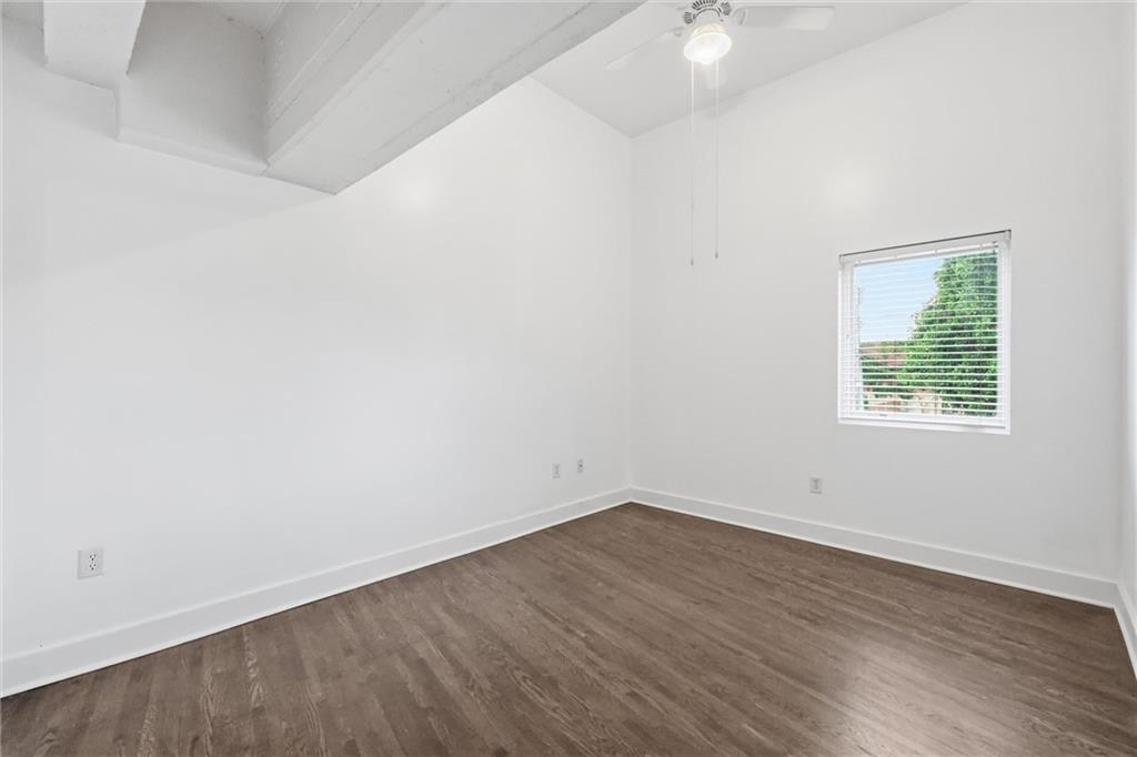 3001 Gillham Road, Unit 206 Kansas City, MO 64108 - Photo 16 of 45