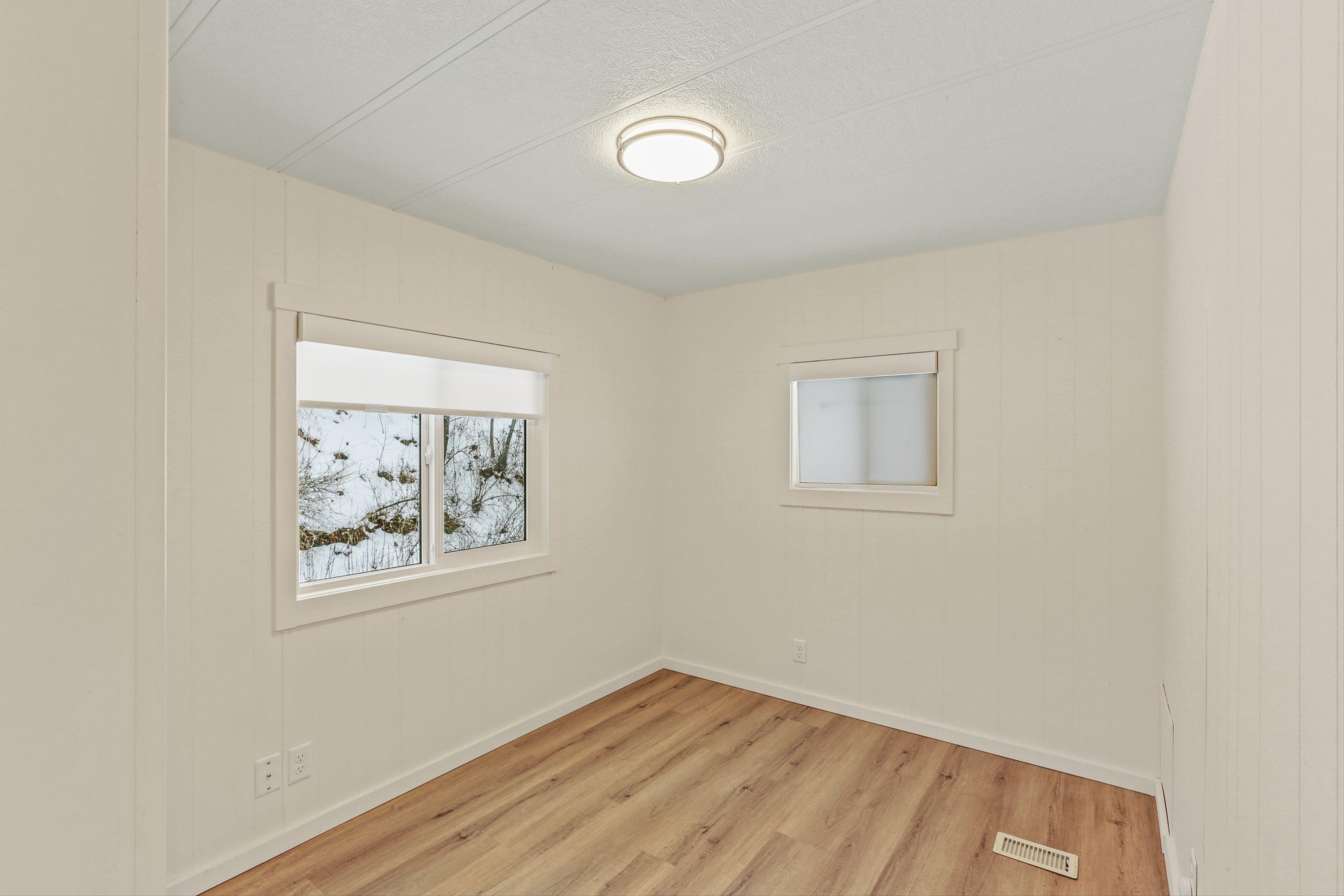 3231 West Boone Avenue, Unit 35 Spokane, WA 99201 - Photo 7 of 29