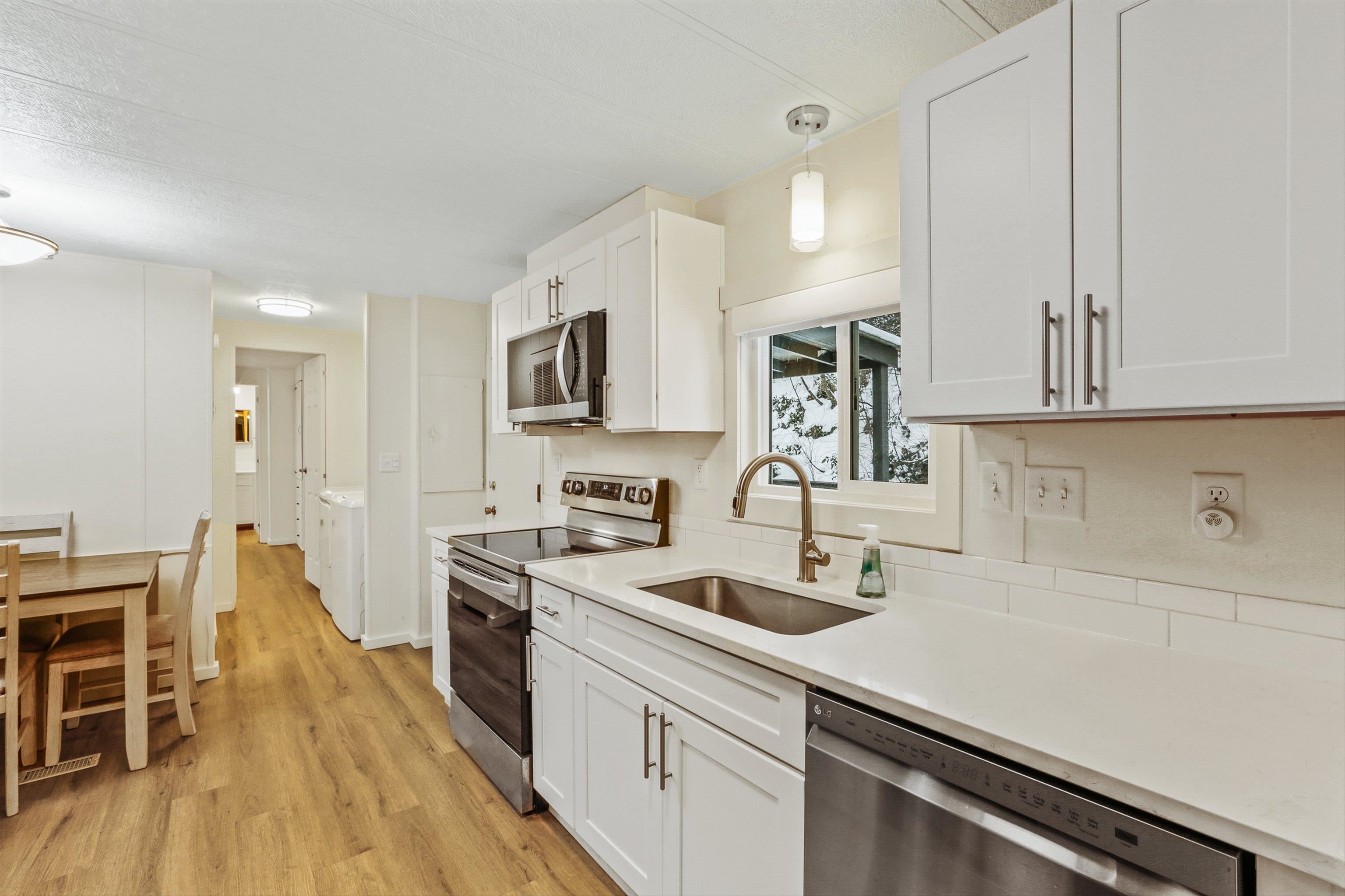 3231 West Boone Avenue, Unit 35 Spokane, WA 99201 - Photo 10 of 29