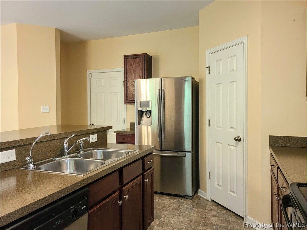 204 Foster Road Yorktown, VA 23690 - Photo 8 of 20 Gallery Image 8