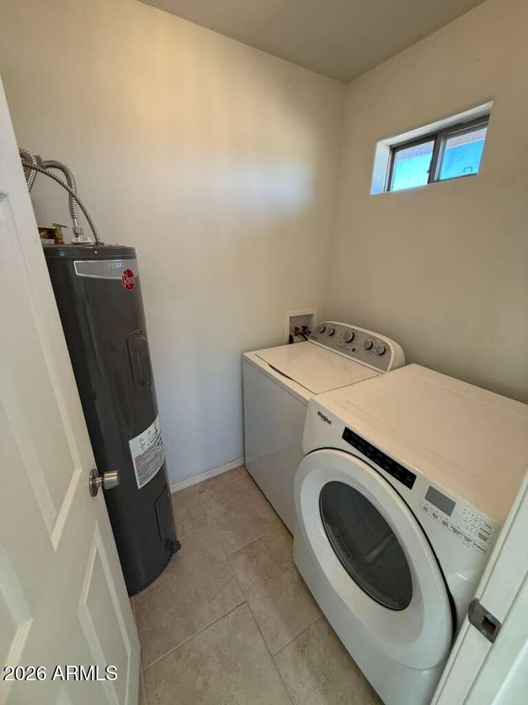 1134 East 23rd Street Douglas, AZ 85607 - Photo 15 of 17 a utility room with dryer and washer