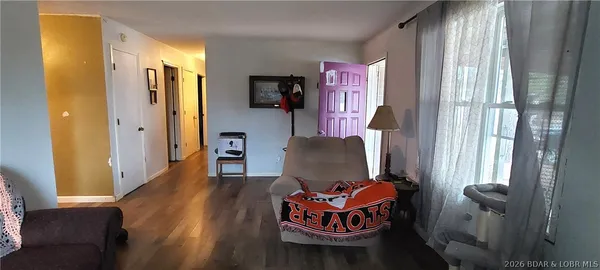 $240,000 | 21260 135th Highway, Stover, MO 65078