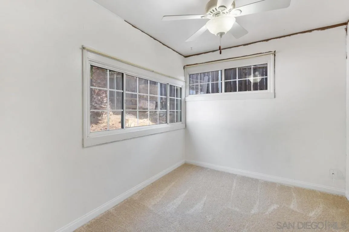 155 Willowside Terrace Alpine, CA 91901 - Photo 20 of 38 an empty room with a window