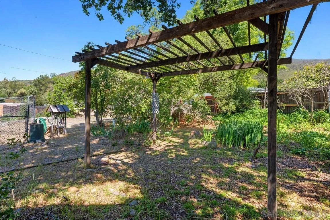 155 Willowside Terrace Alpine, CA 91901 - Photo 31 of 38 a view of outdoor space