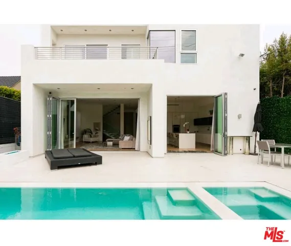 $15,999 | 6620 West 5th Street, Los Angeles, CA 90048