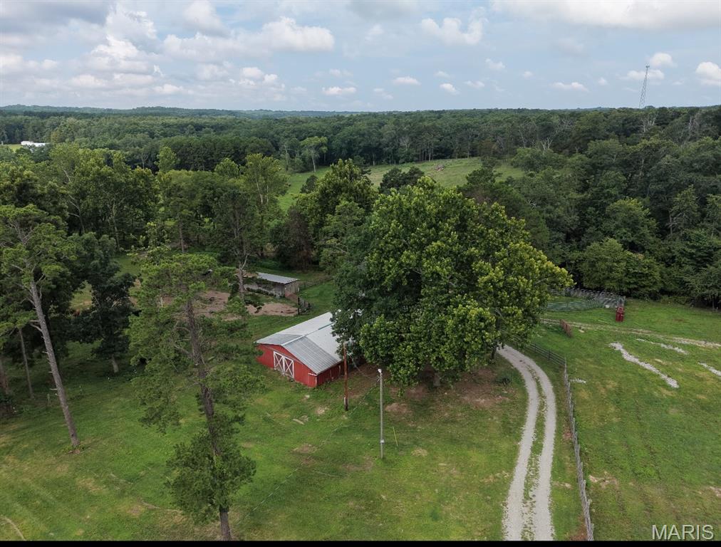 20003 Gore Road Ste. Genevieve, MO 63670 - Photo 2 of 10