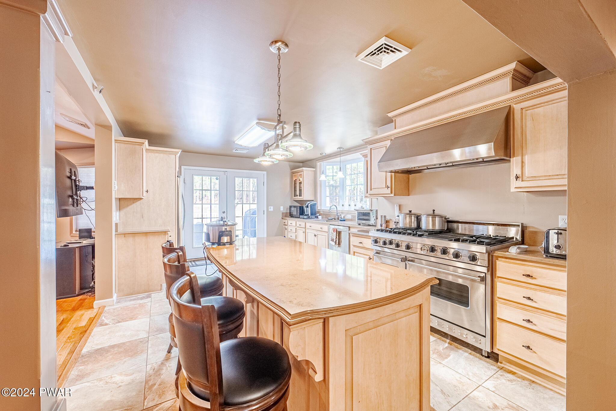 122 Ranger Road Greeley, PA 18425 - Photo 12 of 47 DSC09476-HDR