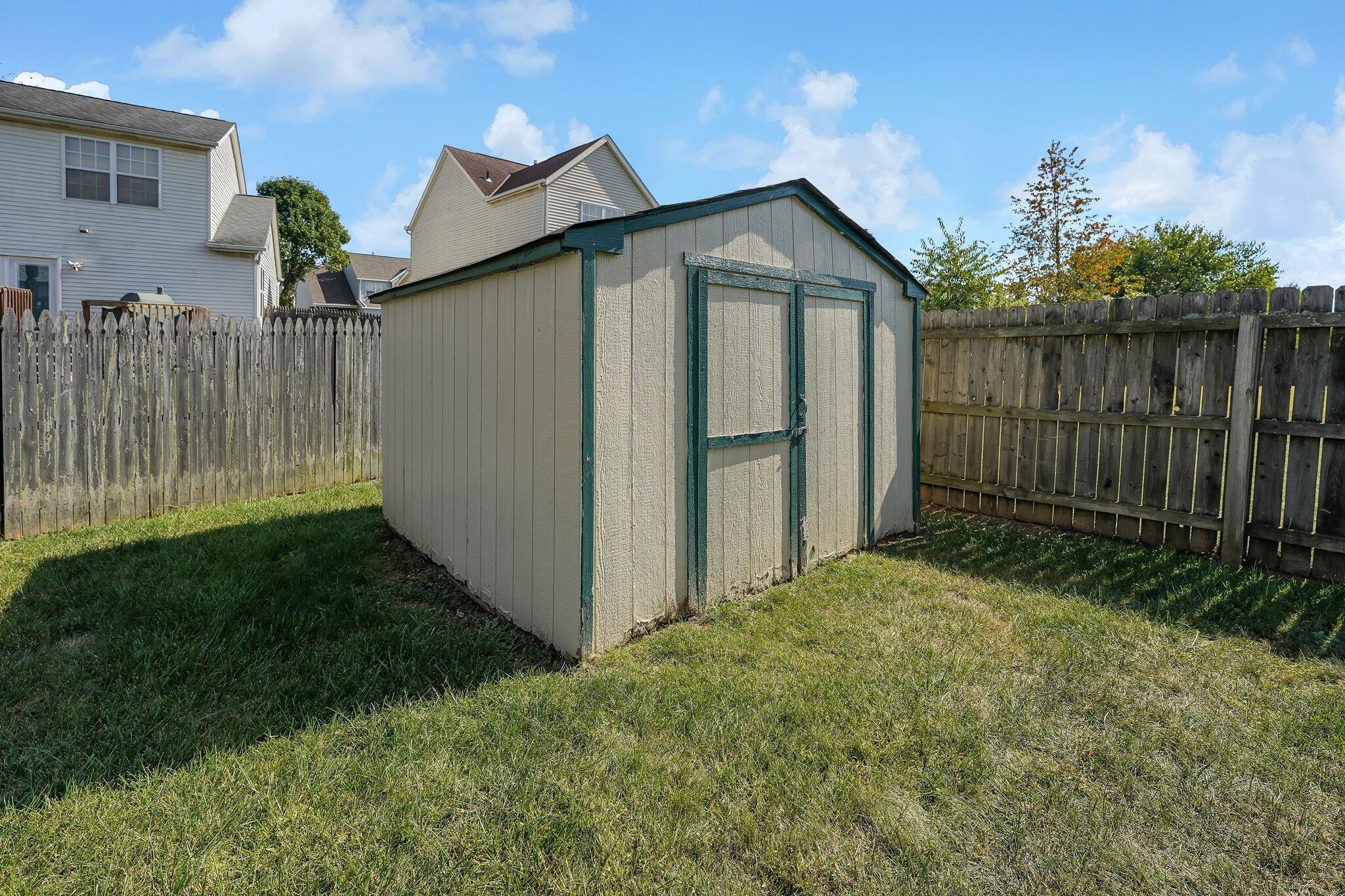 2718 Raphael Drive Columbus, OH 43232 - Photo 30 of 33 29-web-or-mls-2718-raphael-dr