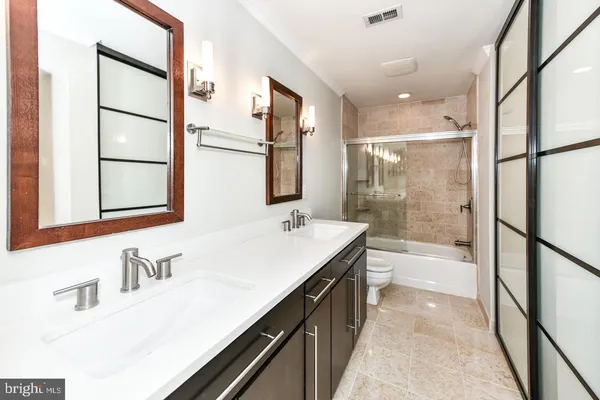 $2,300 | 2954 Yarling Court, Unit 2954, Falls Church, VA 22042