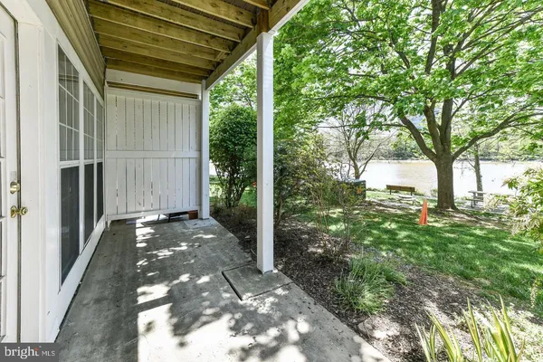 $2,300 | 2954 Yarling Court, Unit 2954, Falls Church, VA 22042