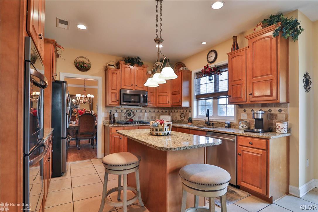 423 Keystone Court Bath, PA 18014 - Photo 15 of 47 Gallery Image 15