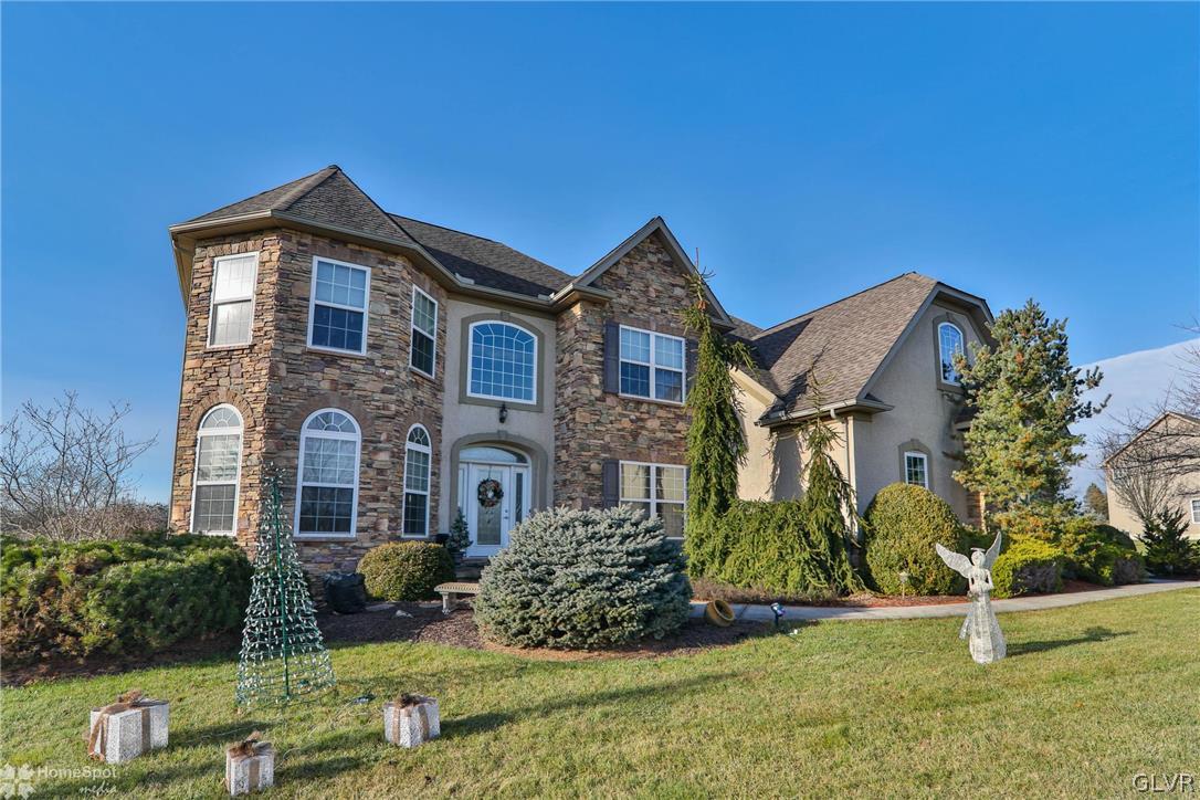 423 Keystone Court Bath, PA 18014 - Photo 2 of 47 Gallery Image 2