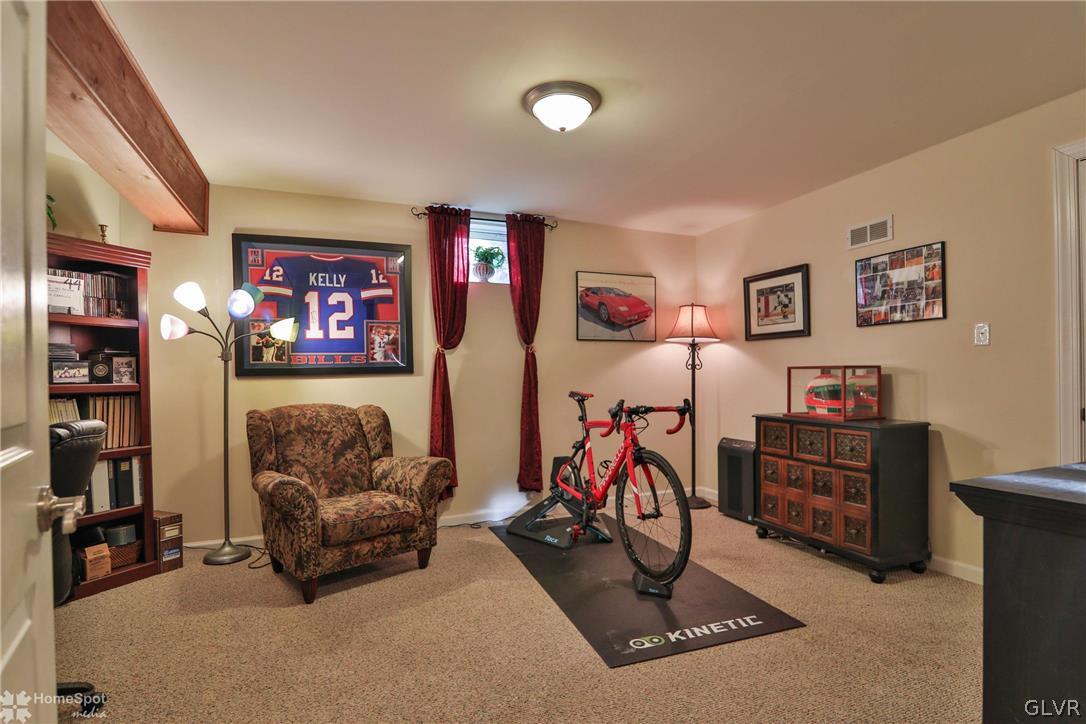 423 Keystone Court Bath, PA 18014 - Photo 31 of 47 Gallery Image 31
