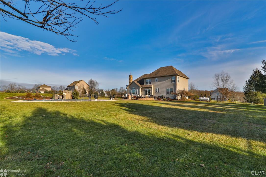 423 Keystone Court Bath, PA 18014 - Photo 34 of 47 Gallery Image 34
