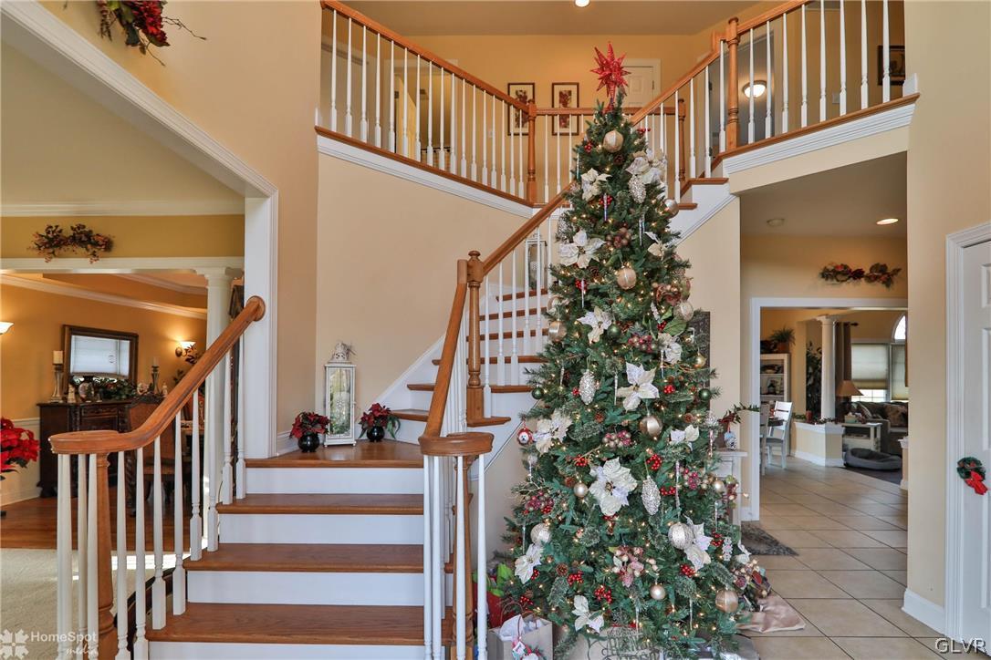 423 Keystone Court Bath, PA 18014 - Photo 6 of 47 Gallery Image 6