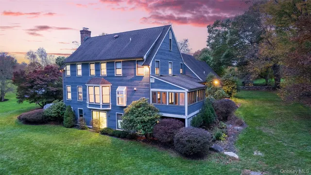$1,195,000 | 35 Davenport Farm Lane West, Stamford, CT 06903