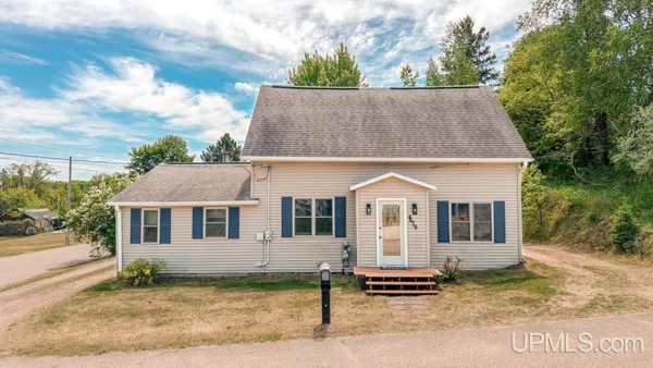 $175,000 | W4679 Pine Street, Vulcan, MI 49892