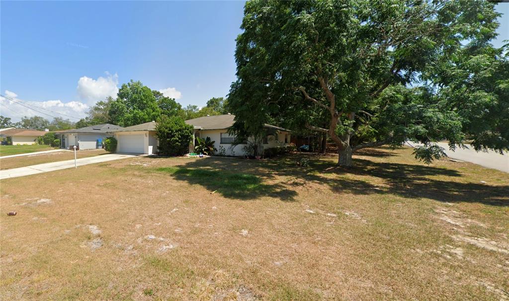 9080 Geneva Street Spring Hill, FL 34608 - Photo 2 of 2