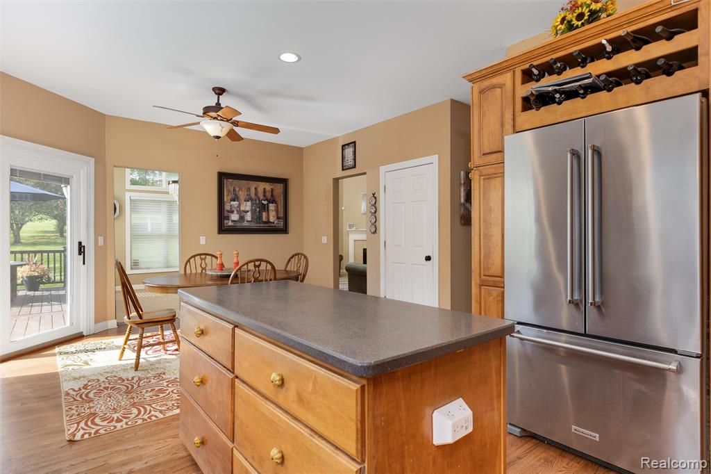 4687 Oakhurst Ridge Road Clarkston, MI 48348 - Photo 18 of 40