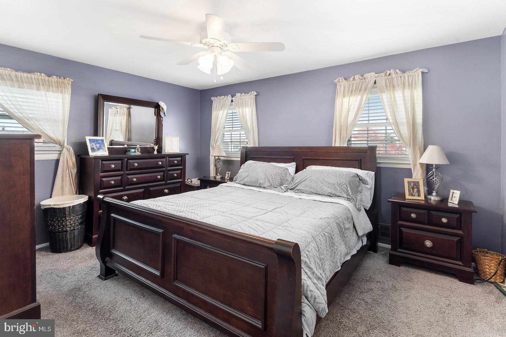 22 Apollo Drive Hamilton, NJ 08620 - Photo 20 of 30