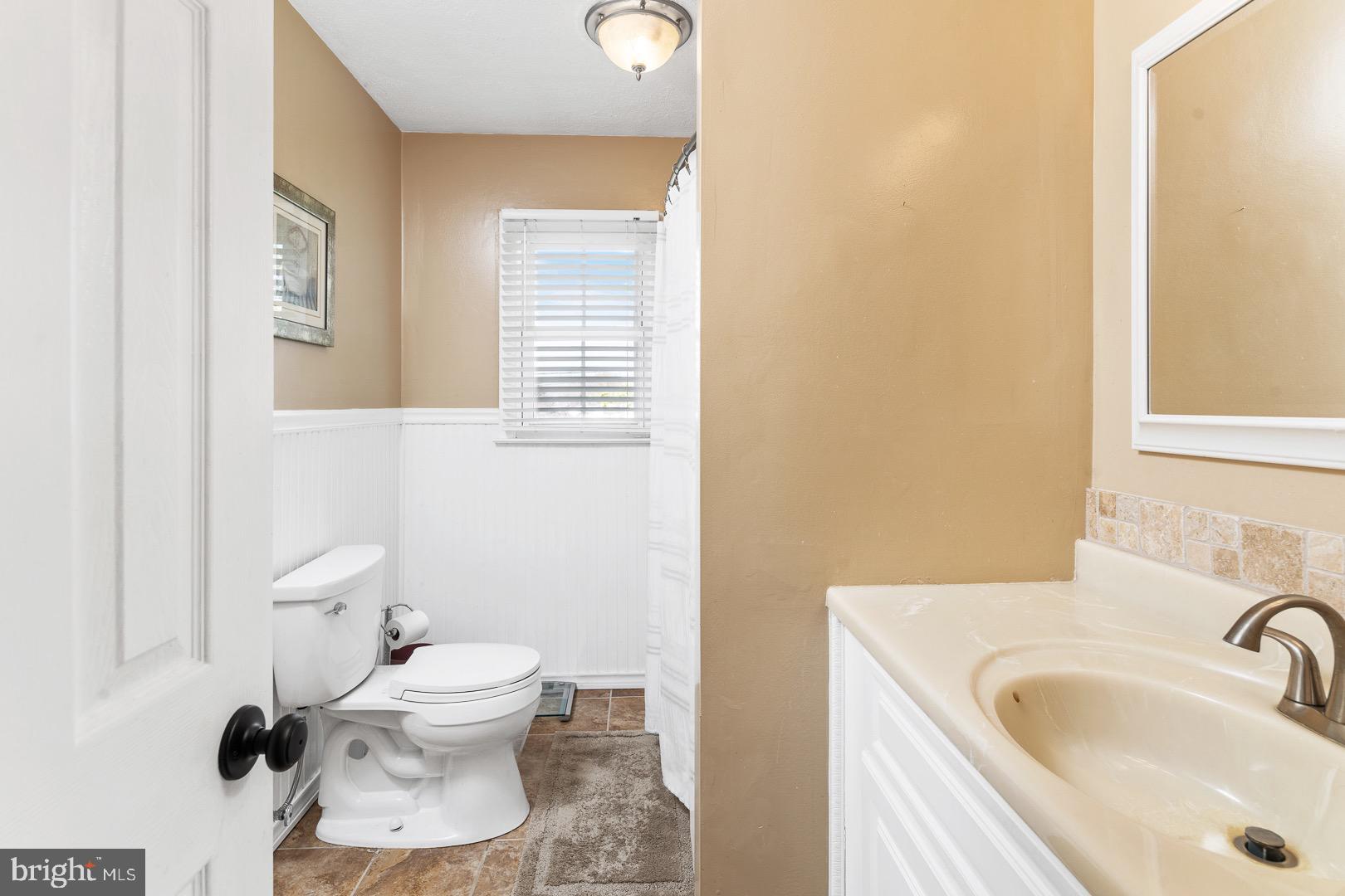 22 Apollo Drive Hamilton, NJ 08620 - Photo 26 of 30