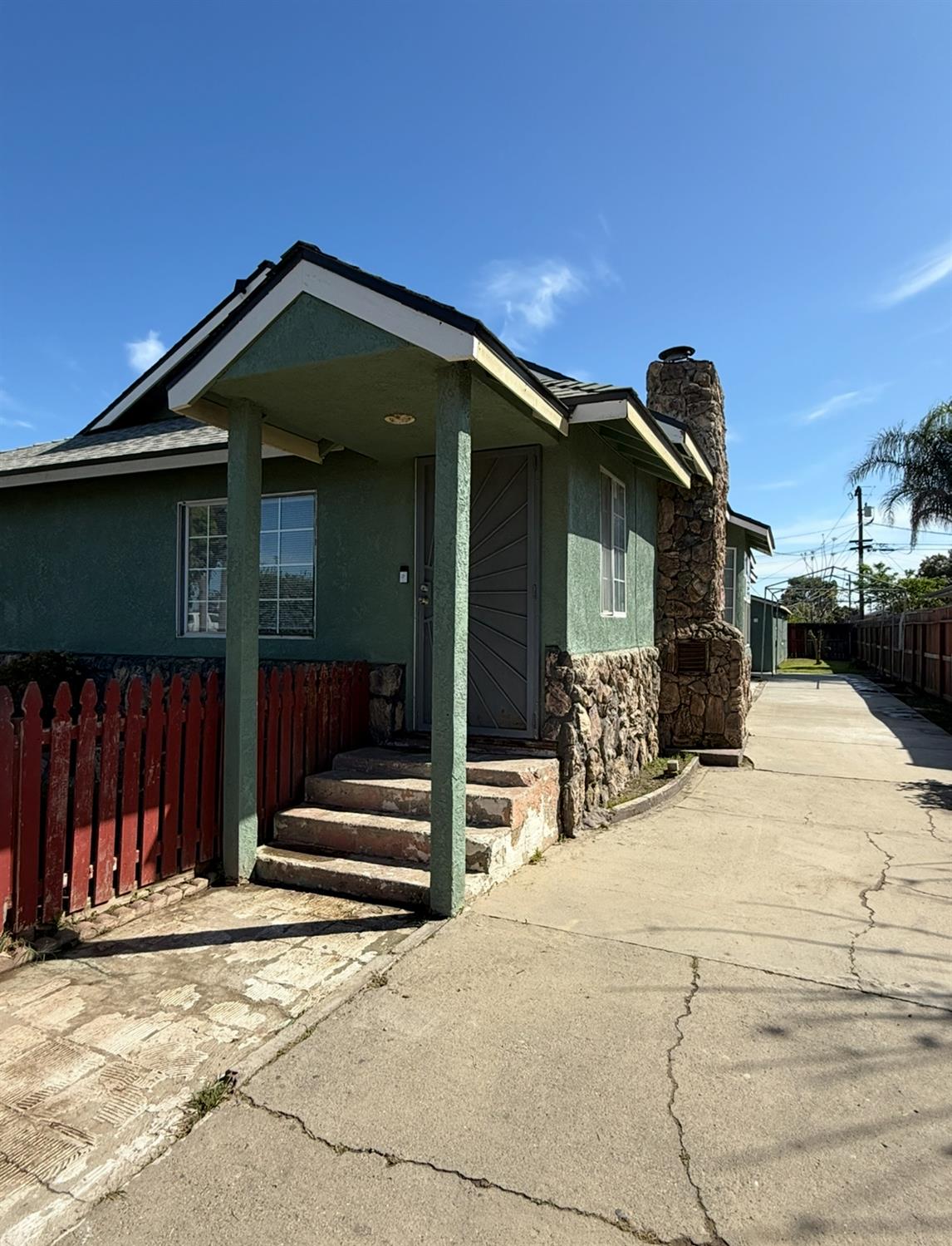 1506 Spokane Street Modesto, CA 95358 - Photo 1 of 17