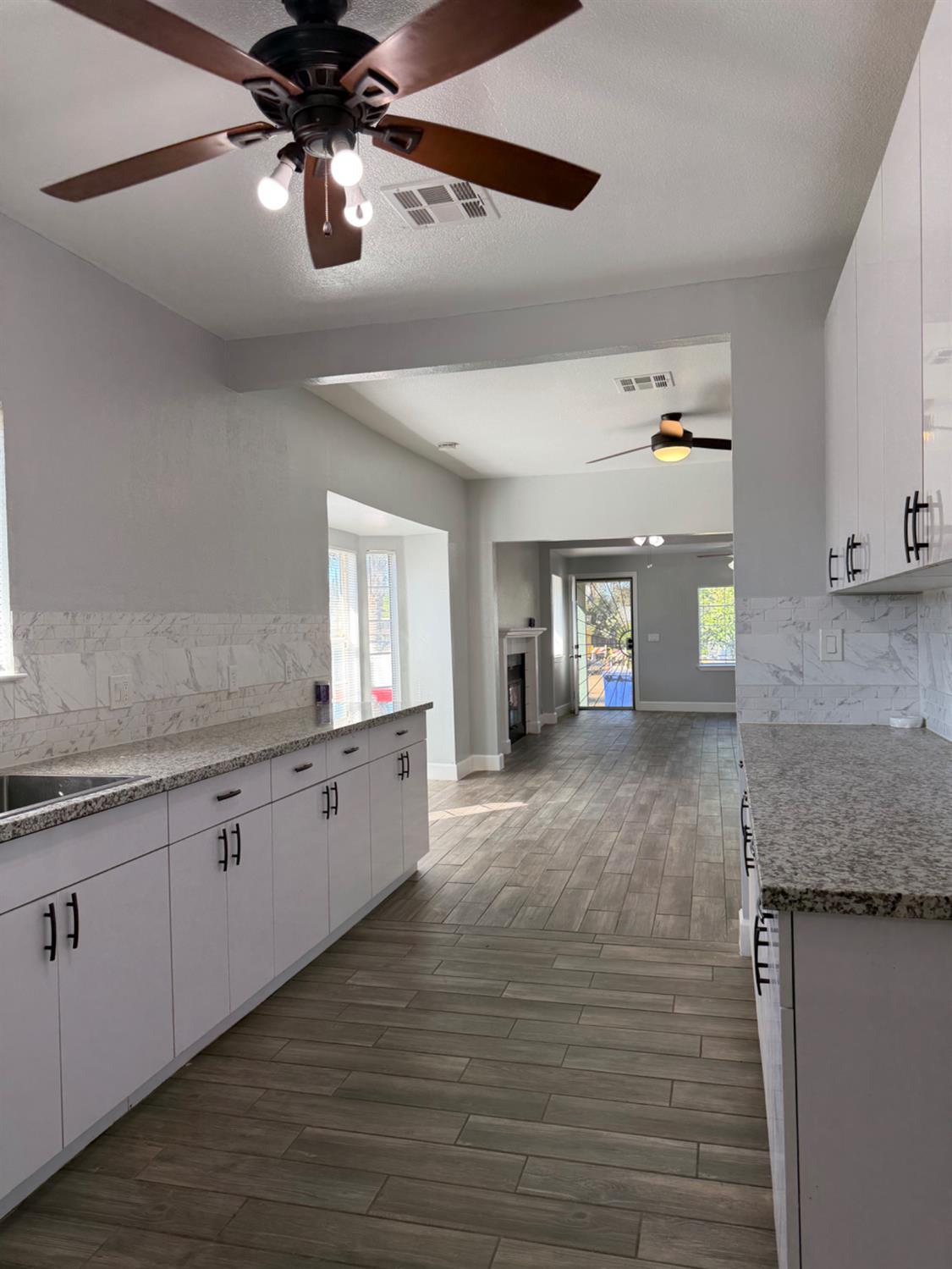 1506 Spokane Street Modesto, CA 95358 - Photo 8 of 17