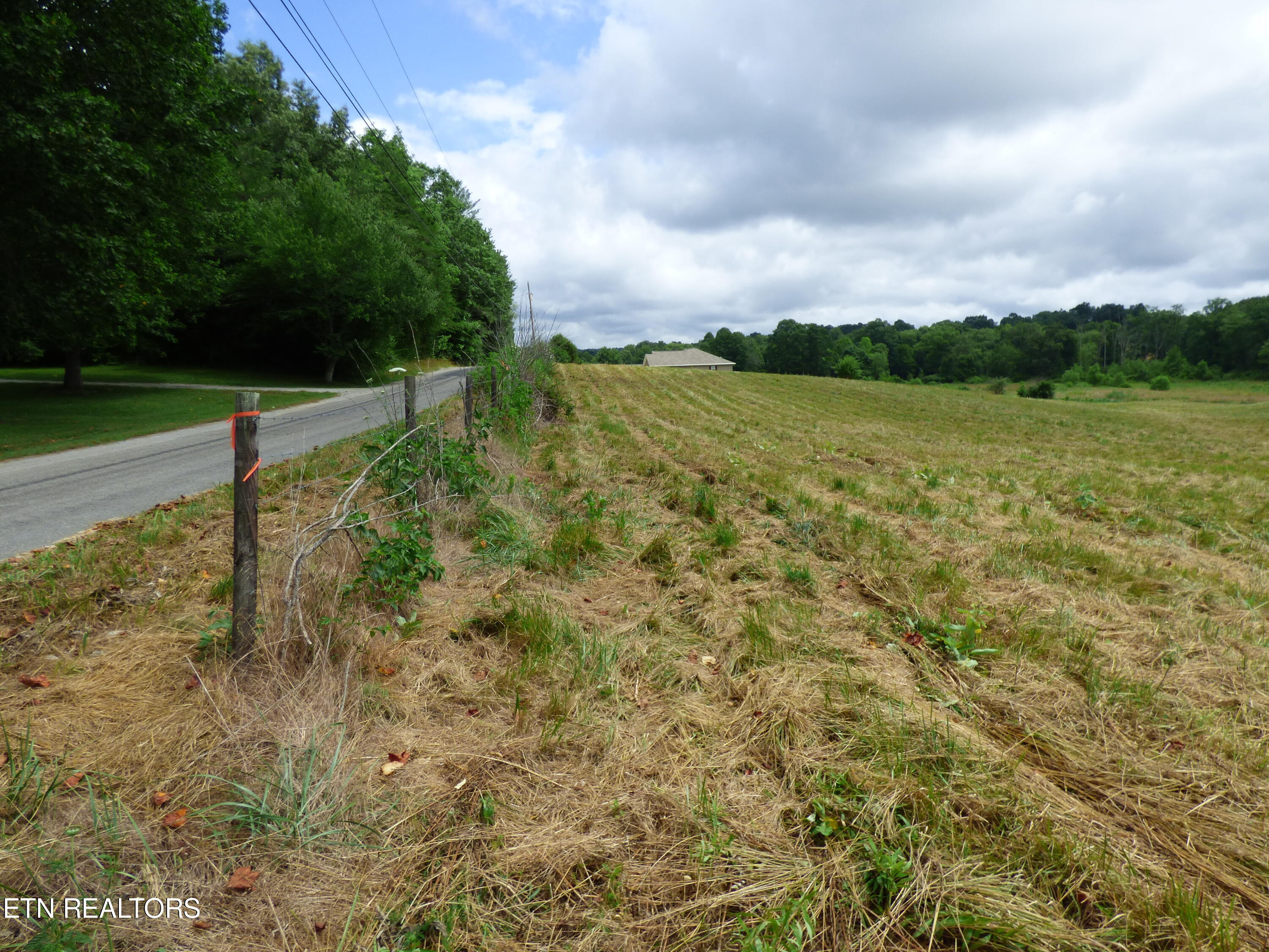 Dykes Road Crossville, TN 38571 - Photo 1 of 27 P1070720