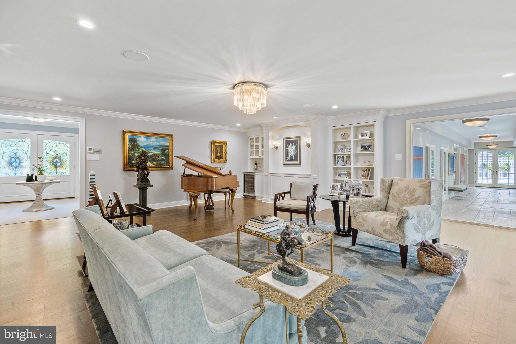 3054 Rundelac Road Annapolis, MD 21403 - Photo 11 of 38 Living room