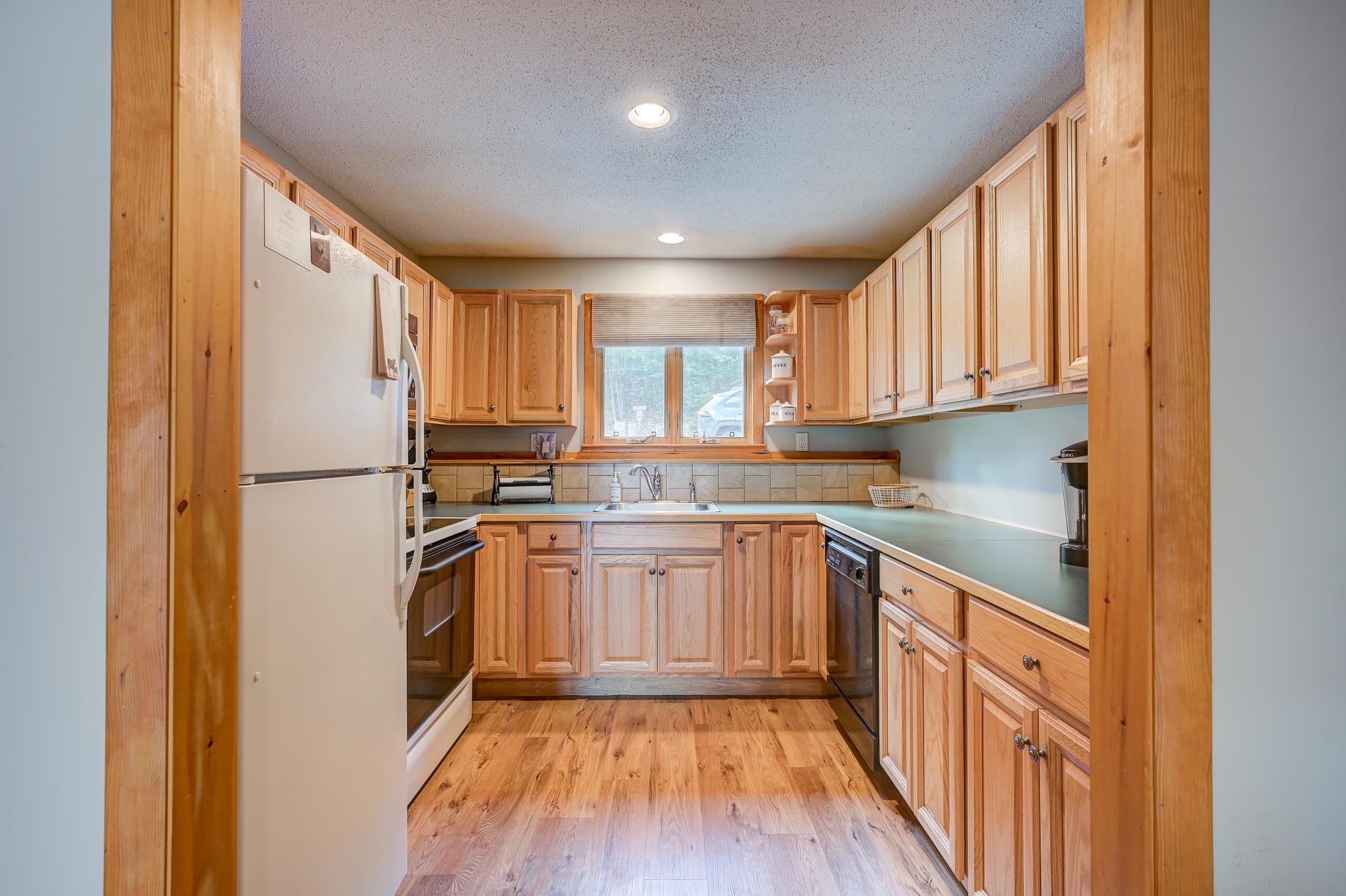 3-2 Mountain View Road, Unit 2 Bartlett, NH 03845 - Photo 16 of 44