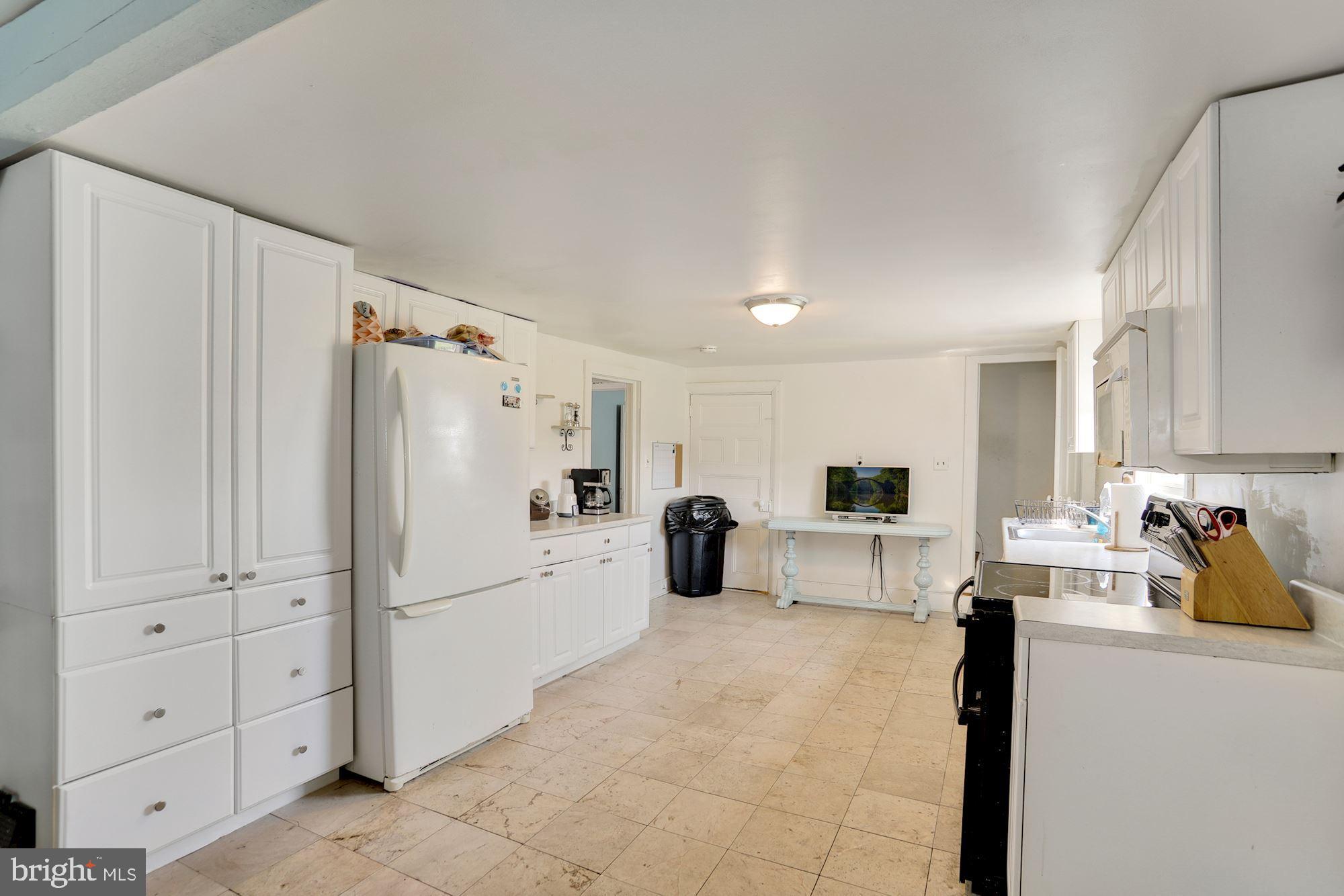 567 Eldridges Hill Road Pilesgrove, NJ 08098 - Photo 14 of 35