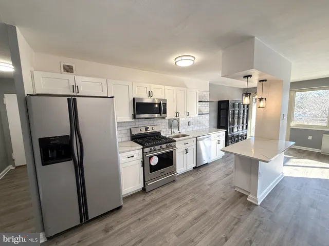 $1,900 | 207 Barclay Towers Cherry Hill, Cherry Hill, NJ 08034