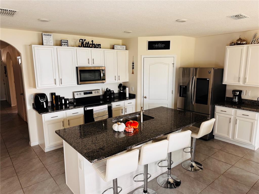 2855 Waylon Hammock Road Harmony, FL 34773 - Photo 14 of 32