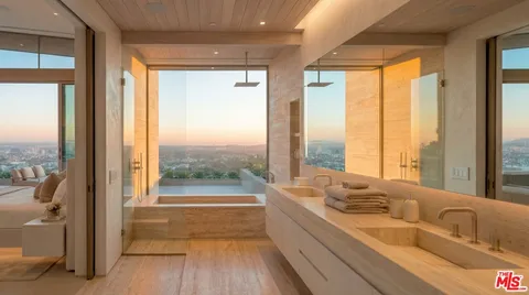 $18,800,000 | 1680 Alta Mura Road, Pacific Palisades, CA 90272