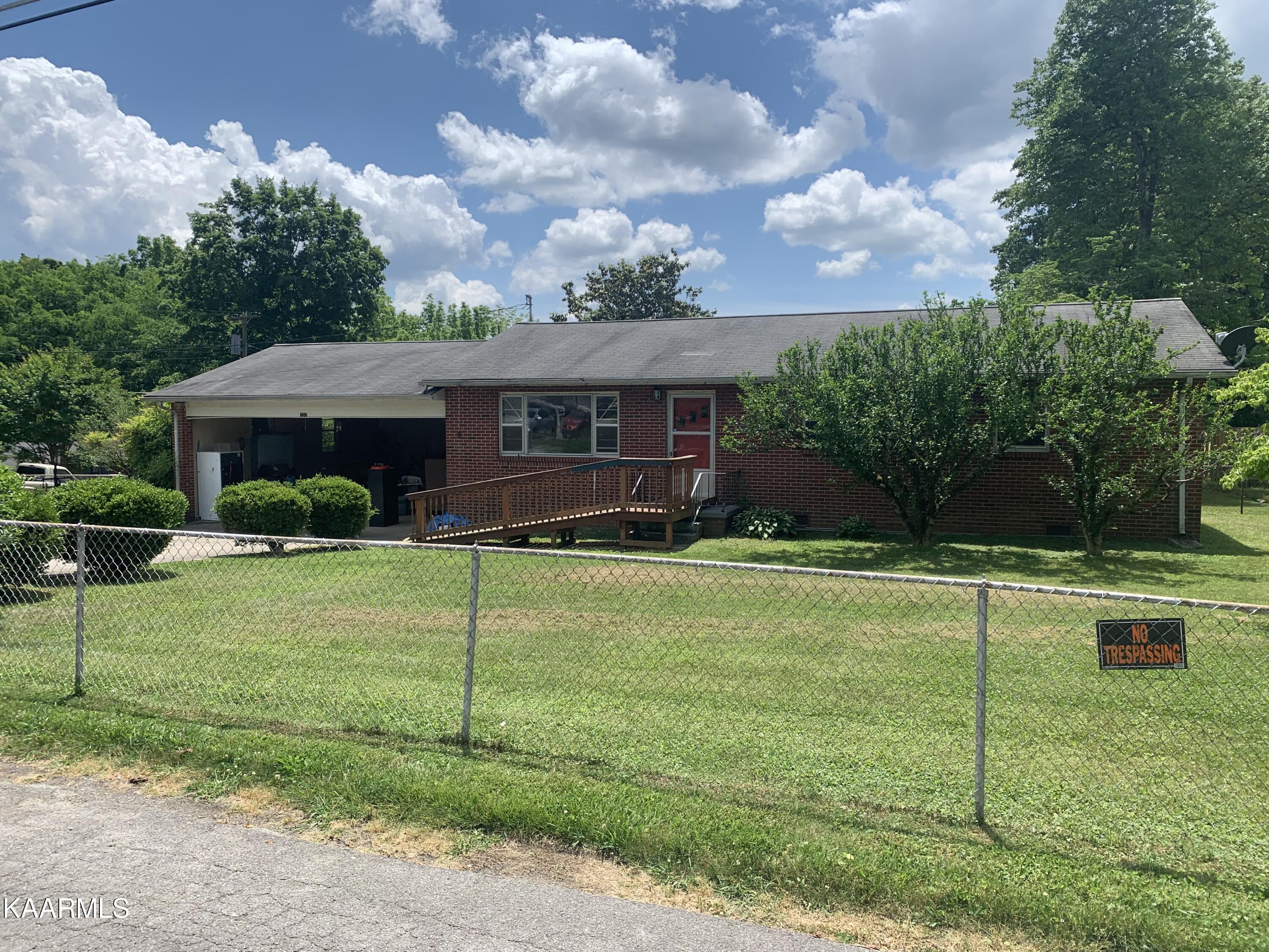 101 Wayne Road Oak Ridge, TN 37830 - Photo 1 of 22 IMG_8256