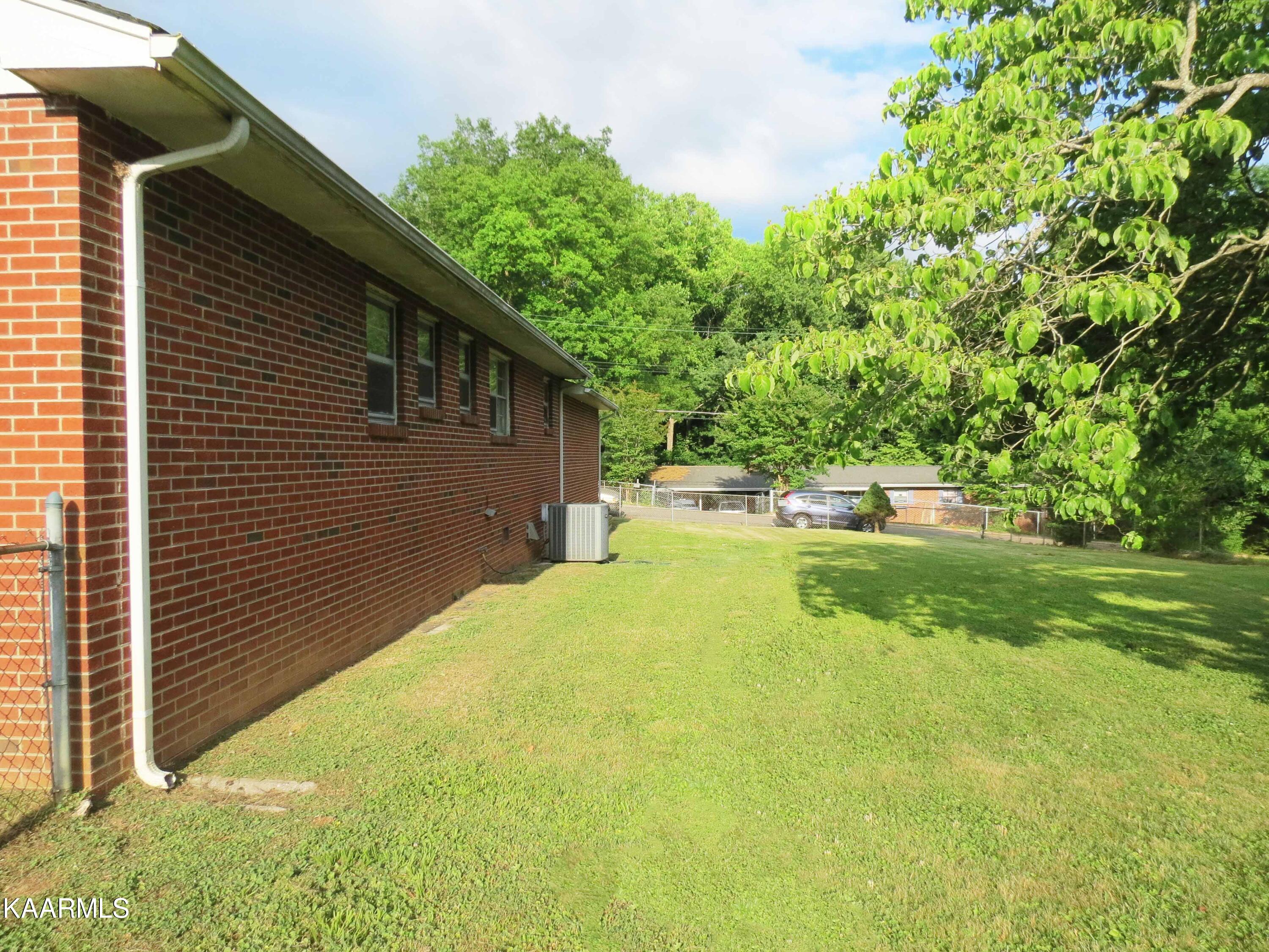 101 Wayne Road Oak Ridge, TN 37830 - Photo 7 of 22 wayne22