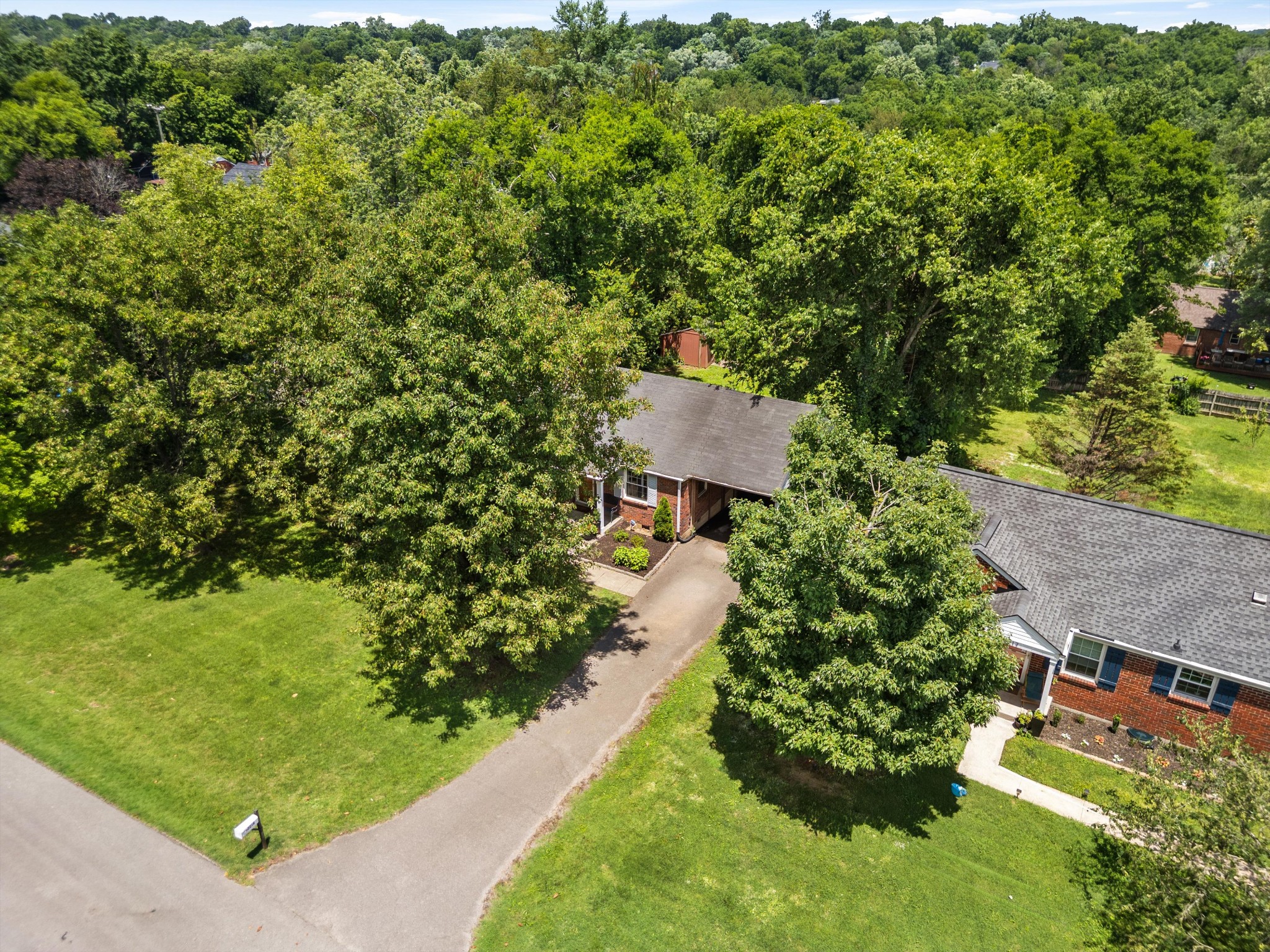 2219 Berrywood Road Nashville, TN 37216 - Photo 34 of 39