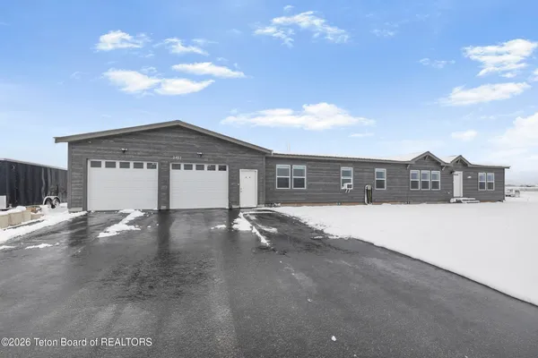 $975,000 | 2453 South 1000 East, Driggs, ID 83422