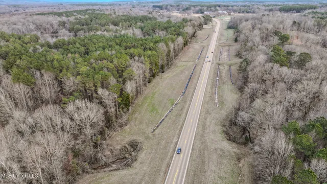 $2,397,000 | Ms-7, Water Valley, MS 38965