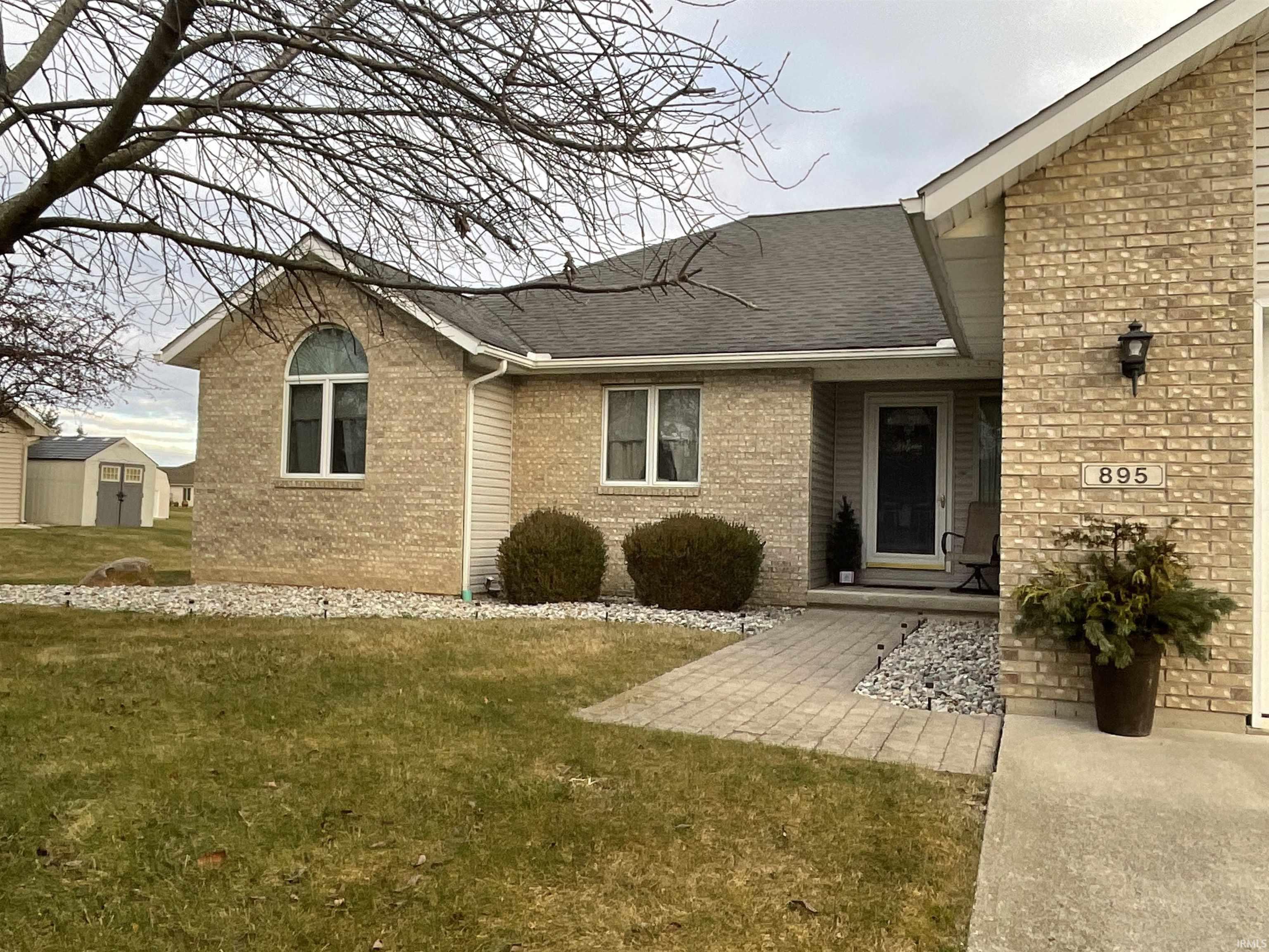895 West 500 North Decatur, IN 46733 - Photo 5 of 35