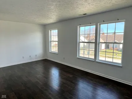 $349,900 | 4088 Del Mar Lane, Plainfield, IN 46168