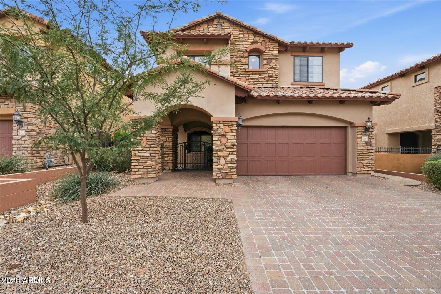 7253 East Nathan Street Mesa, AZ 85207 - Photo 2 of 34 7253 E Nathan St