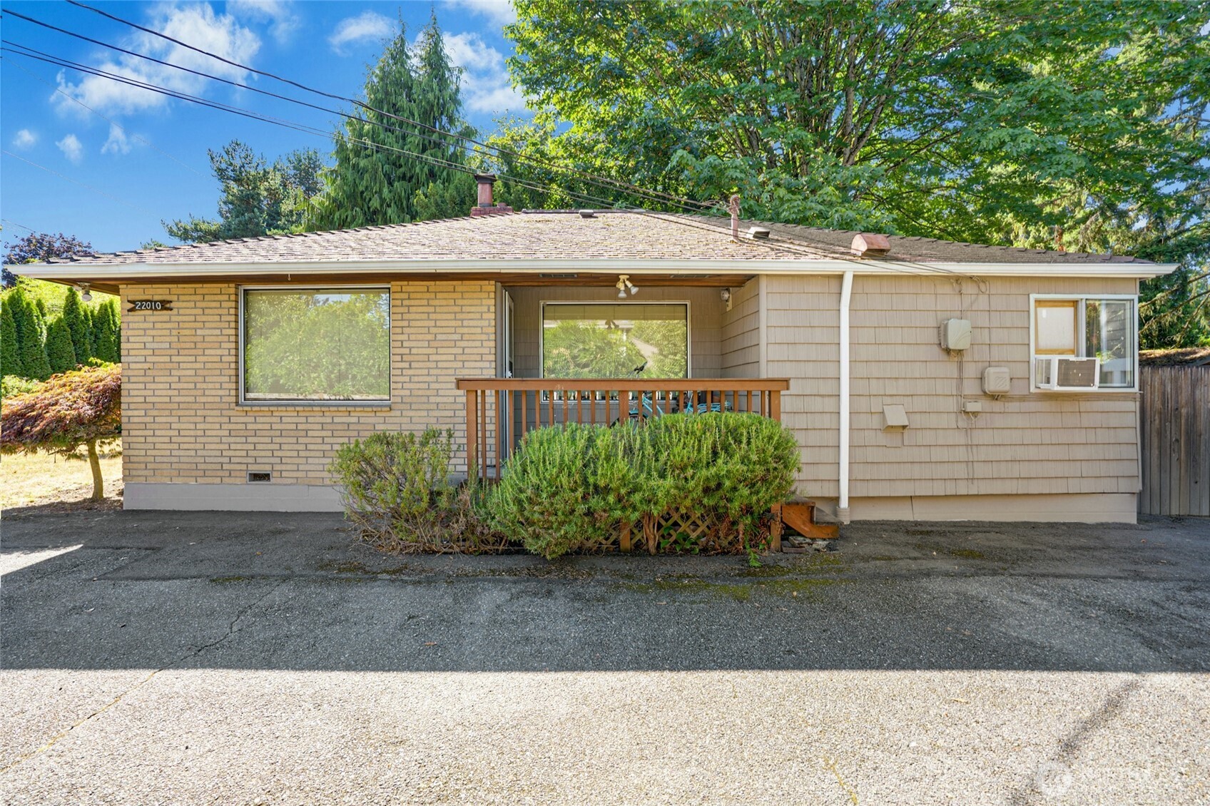 22010 Brier Road Brier, WA 98036 - Photo 3 of 34 a front view of a house with garden