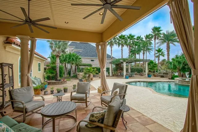 $1,300,000 | 113 Dominica Court, Slidell, LA 70458