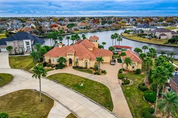 $1,300,000 | 113 Dominica Court, Slidell, LA 70458