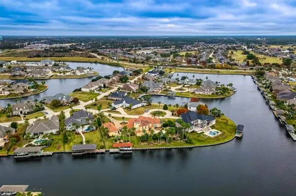$1,300,000 | 113 Dominica Court, Slidell, LA 70458
