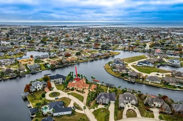 $1,300,000 | 113 Dominica Court, Slidell, LA 70458