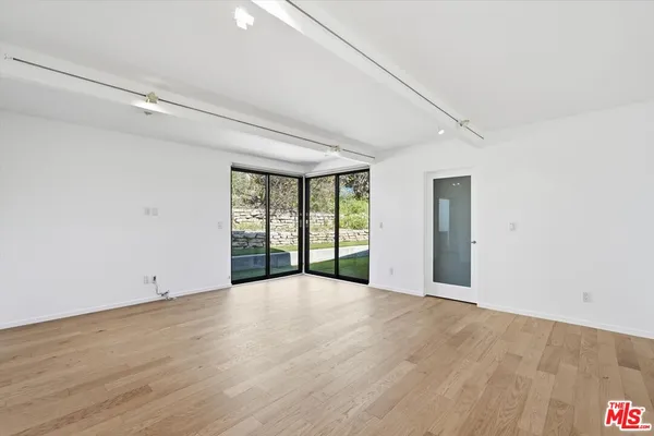 $12,500 | 18131 Kingsport Drive, Malibu, CA 90265