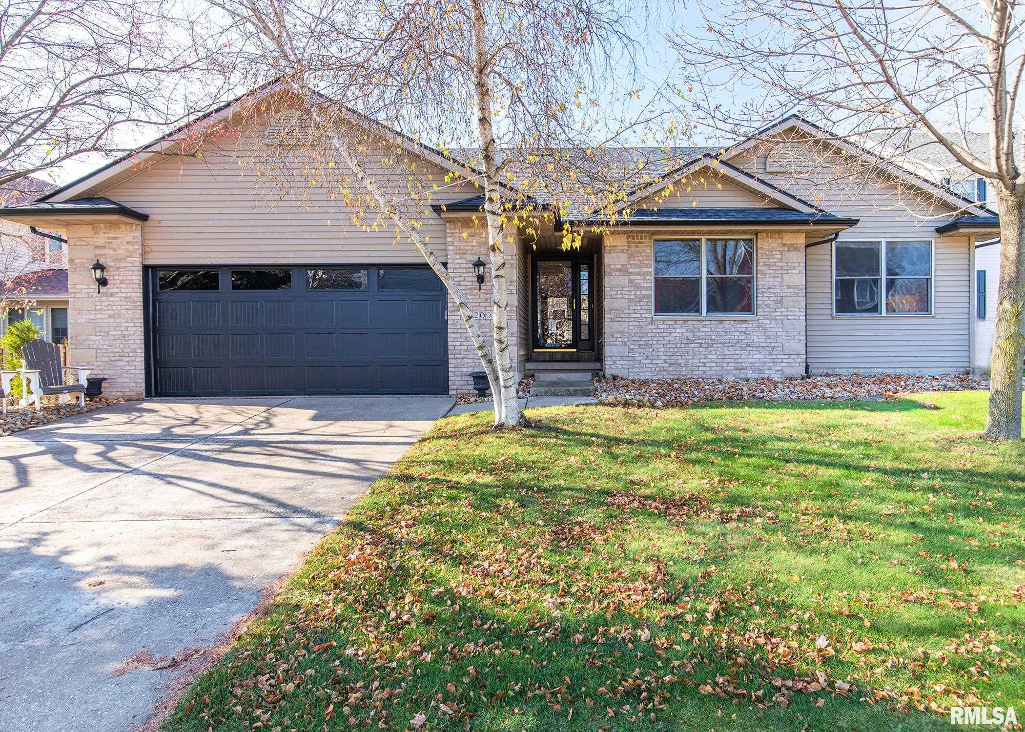 2097 Ashford Road Bettendorf, IA 52722 - Photo 1 of 26 Gallery Image 1
